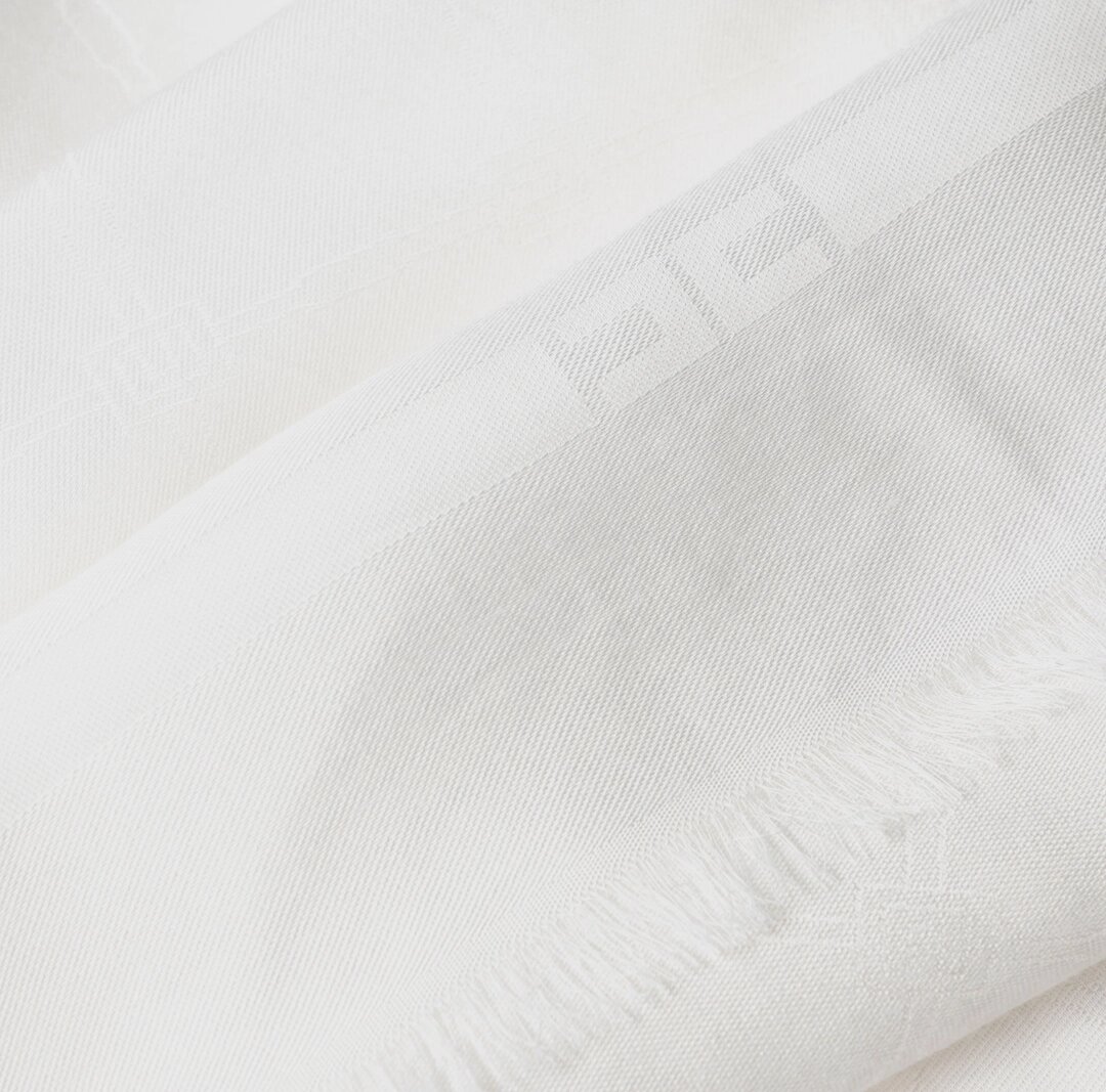 Pashmina con rombi jacquard sc04f51e2 Elisabetta Franchi pe25