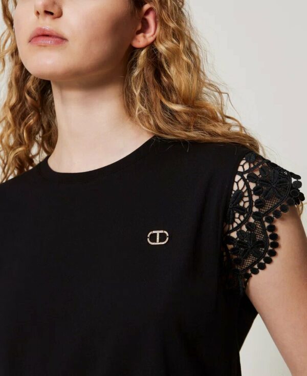 T-shirt co maniche ad aletta in pizzo twin set pe25 art. 251tt2411