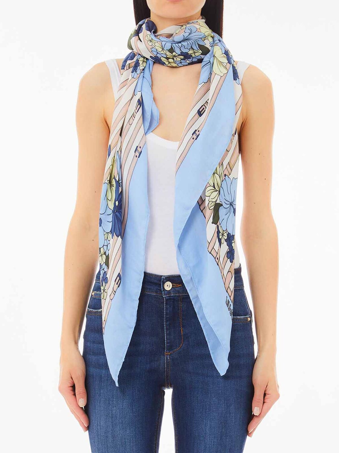 Foulard liu jo pe 25
art. 2a5037 - immagine 4