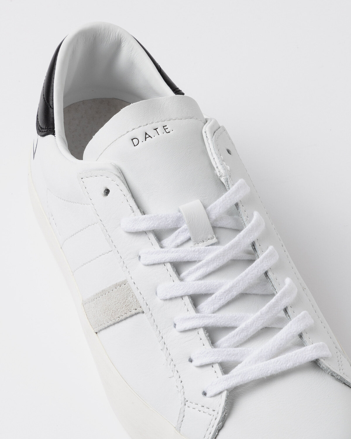Hill Low Calf White-Black M8a D.a.t.e. Sneakers Uomo
M431-HL-CA-WBAI2526. - immagine 3